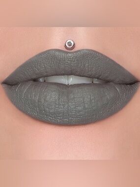 Jeffree Star Cosmetics Velvet Trap Lipstick Drill Sergeant Grey Color New